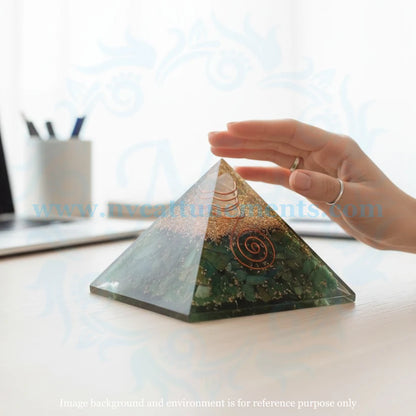 Green Aventurine Natural Crystal Stone Orgonite Pyramid